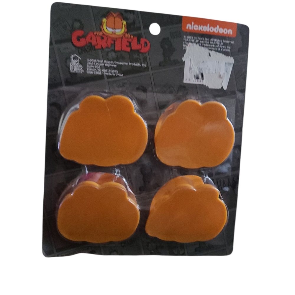 Garfield 19oz Mug with Matching Bag Clips - Picture 3 of 8